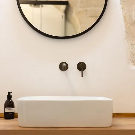 Dimora Valusco 3* أوستوني