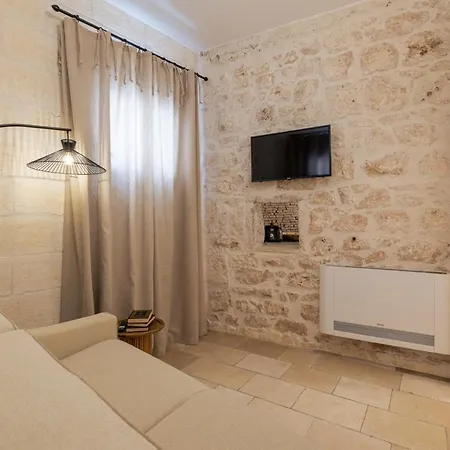 Dimora Valusco Guest house *